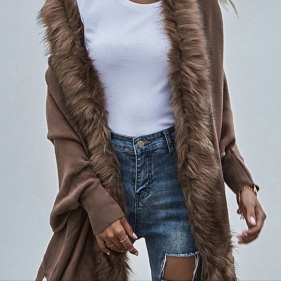 Chocolate Mousse Faux Fur Trimmed Shawl Collar Cardigan Wrap Sz Small 5 🌟 rated - Picture 5 of 5